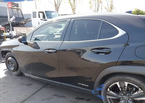 2019 Lexus Ux 250H из США, поврежденный, VIN JTHU9JBH7K2015620